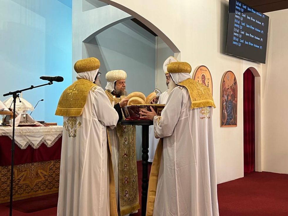 The First Divine Liturgy at Christ the Savior American Coptic Orthodox ...